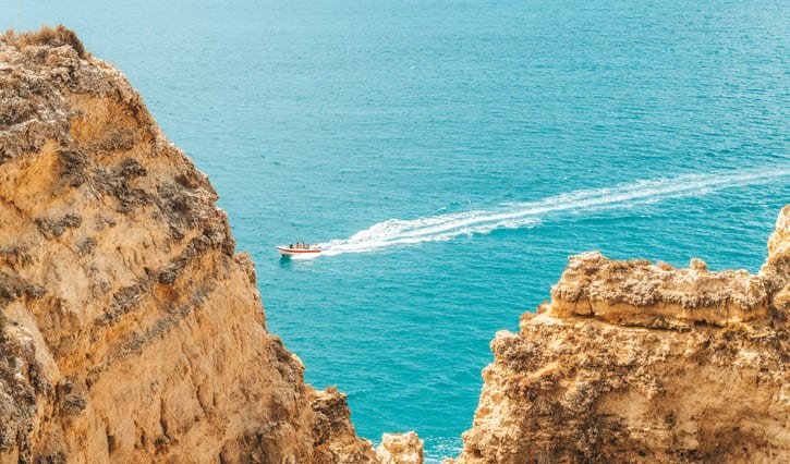 avistamiento delfines cuevas algarve