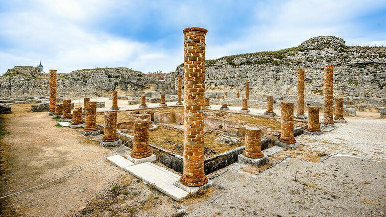 Descubre ruinas romanas Conímbriga