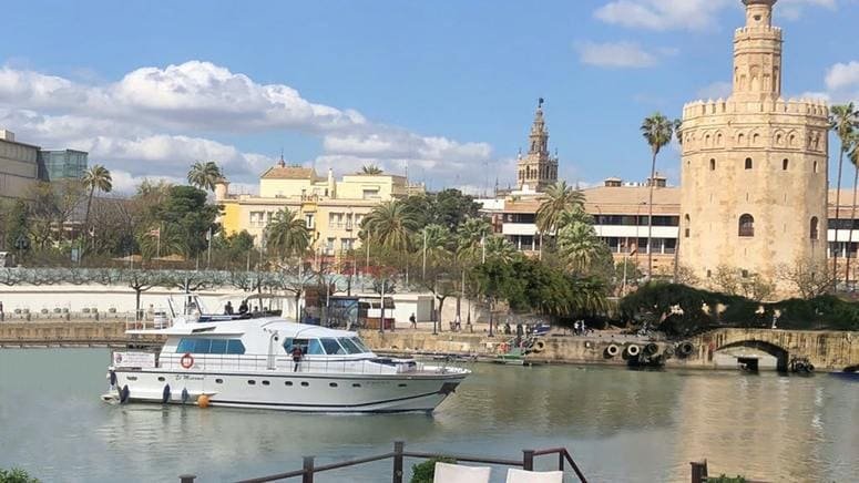 Paseo yate Guadalquivir y degustación
