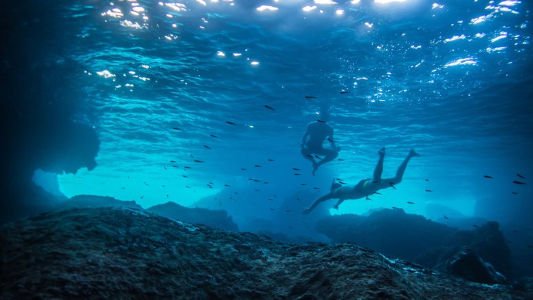 kayak snorkel cuevas marinas
