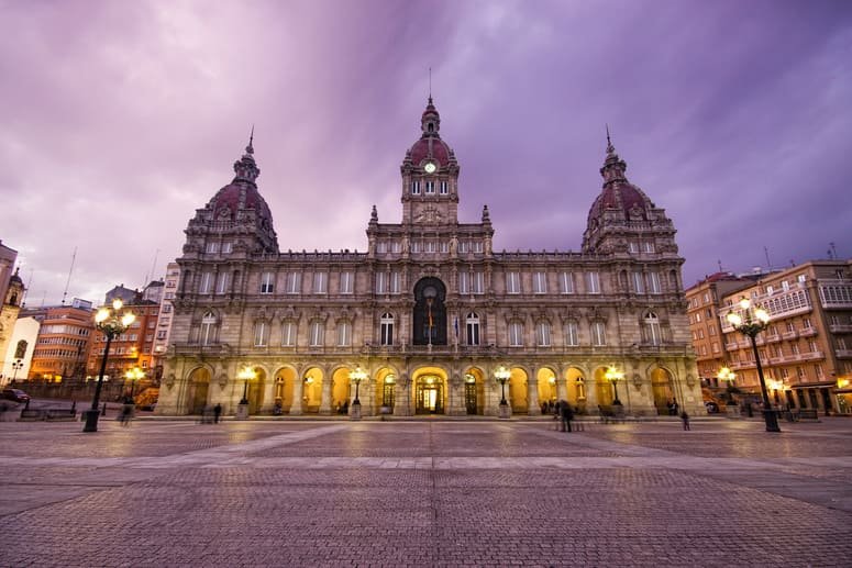 Free Tour Nocturno Personajes A Coruña