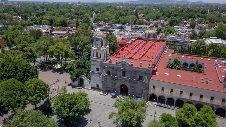 Tarde por Coyoacán y visita casa museo de Frida Kahlo