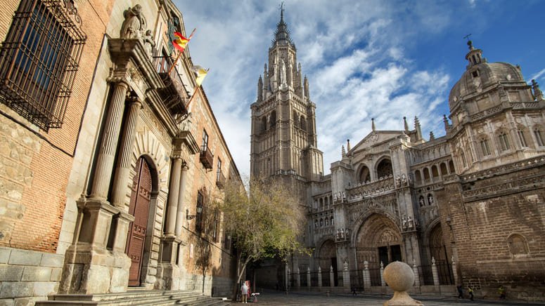 excursion toledo segovia palacio real madrid
