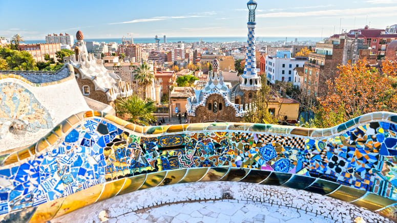 tour por la sagrada familia y el park güell de barcelona