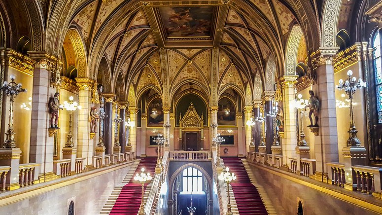 visita guiada parlamento budapest