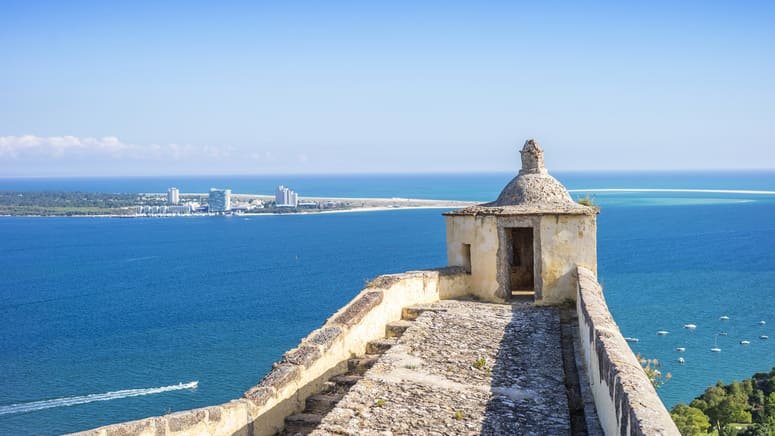Tour privado de cata de vinos en Setúbal