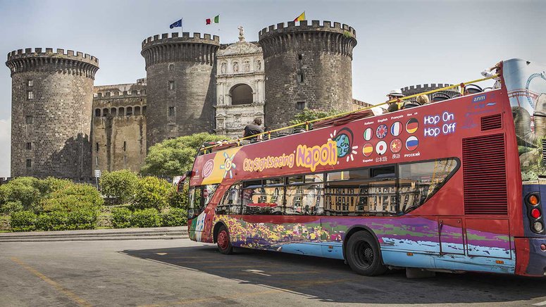 tour Nápoles autobús turístico