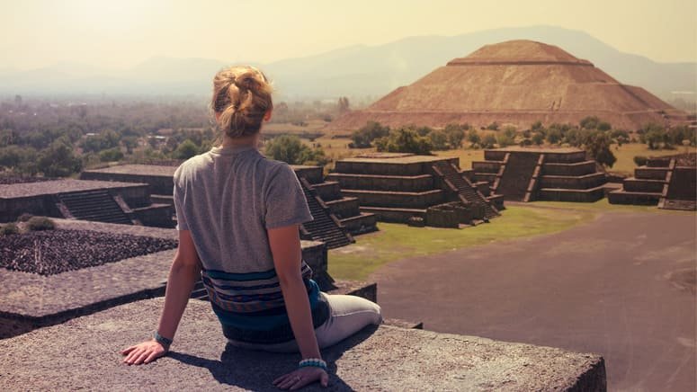 Visita Teotihuacán atardecer