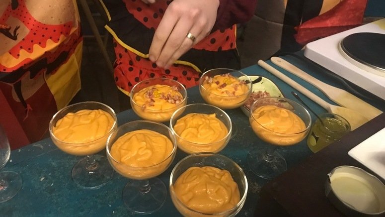 Aprende cocinar paella salmorejo
