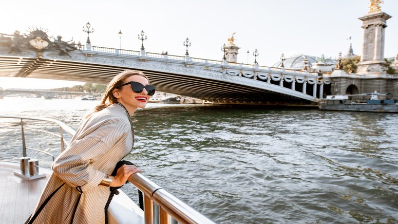 tour paris noche crucero sena