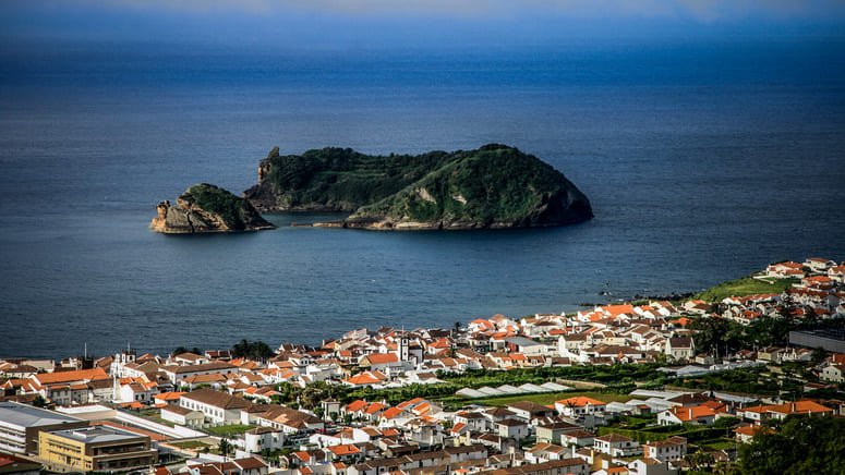 Excursión cuevas volcánicas Angra Do Heroismo