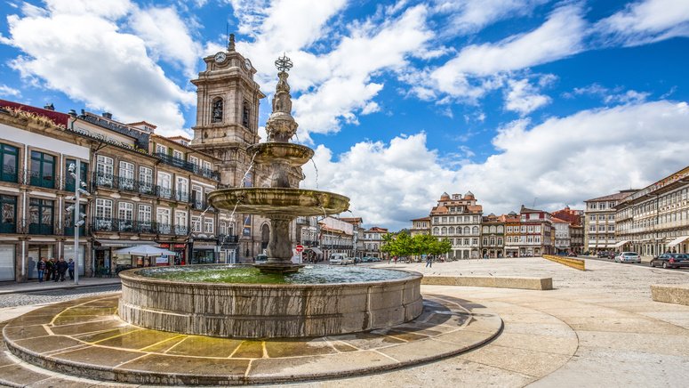 free tour guimaraes