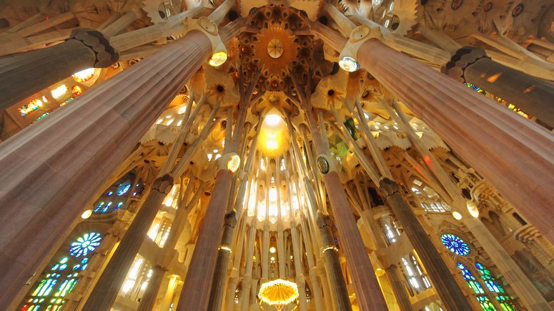 Tour Monasterio Montserrat y Sagrada Familia