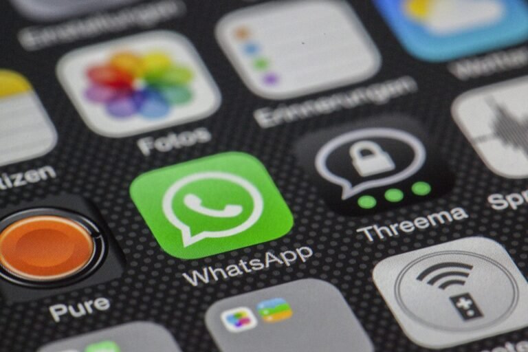 como hacer una lista en whatsapp