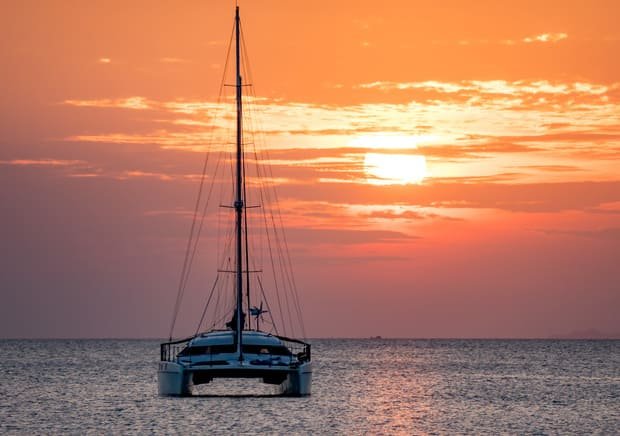 Ruta Catamarán atardecer