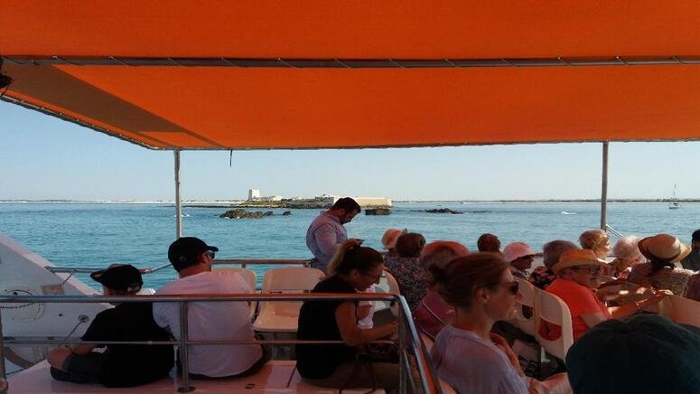 paseo catamaran parque natural bahia cadiz