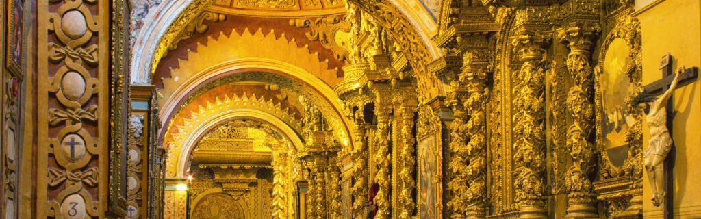Tour por Quito en Trolley y excursión a la Mitad del Mundo