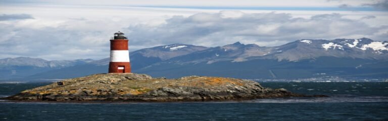 Paseo en barco por el Canal Beagle