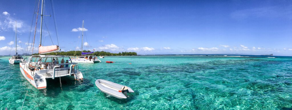 Paseo catamarán Costa Norte
