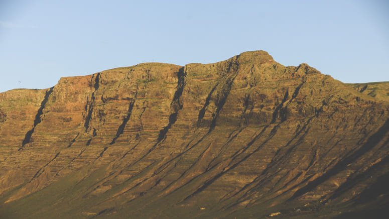 curso surf lanzarote famara