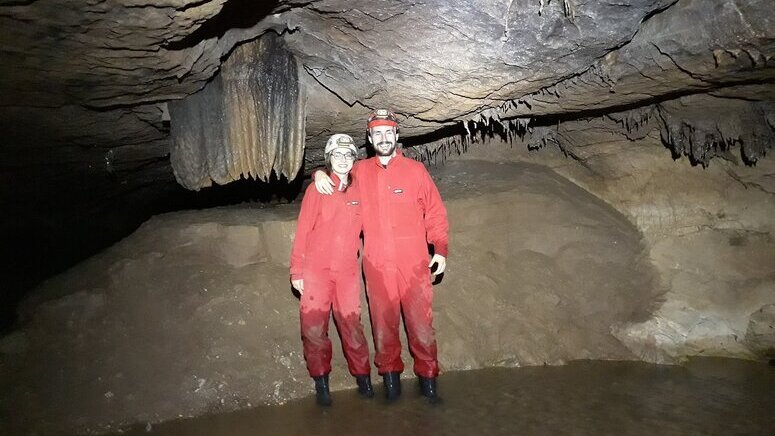 Visita la Cueva 