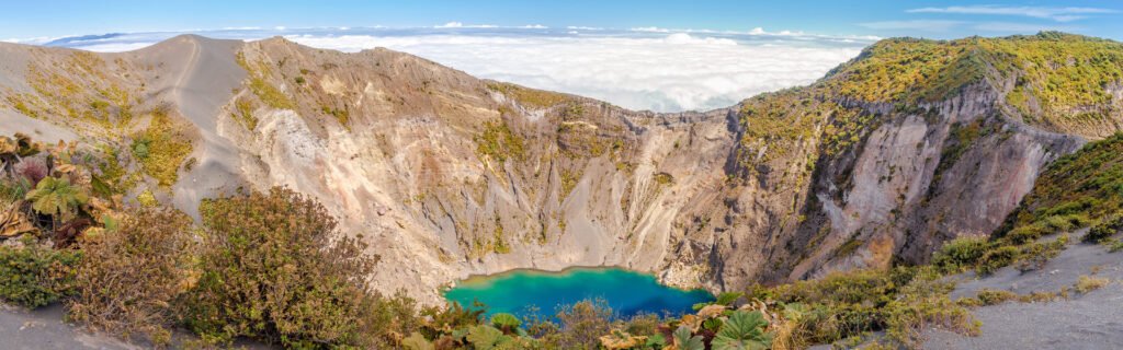 Excursion volcan Irazu Basilica Señora Angeles