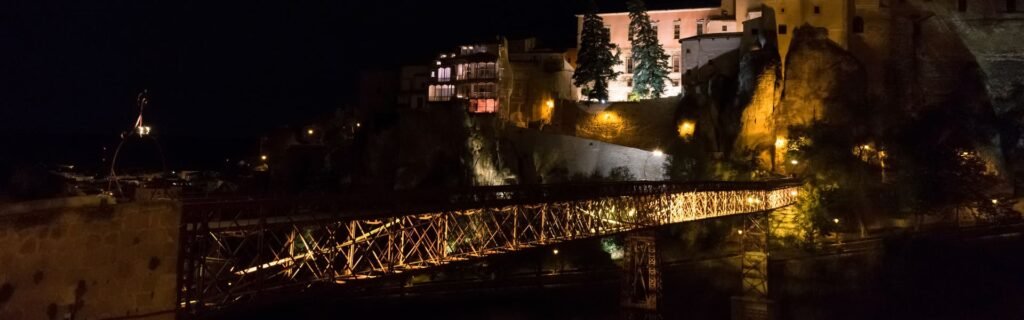 Tour Cuenca Nocturna