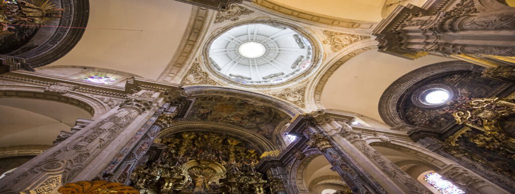 visita guiada iglesia salvador