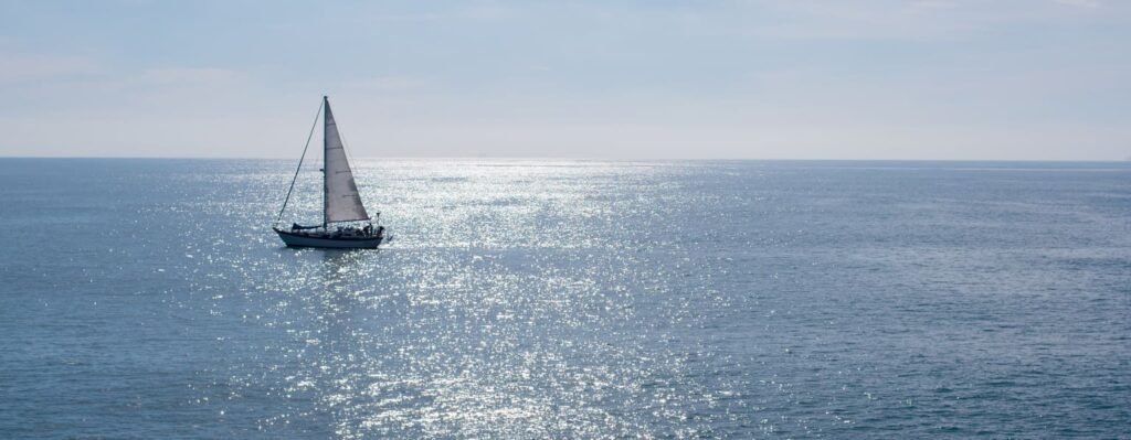 Disfruta velero privado Barcelona